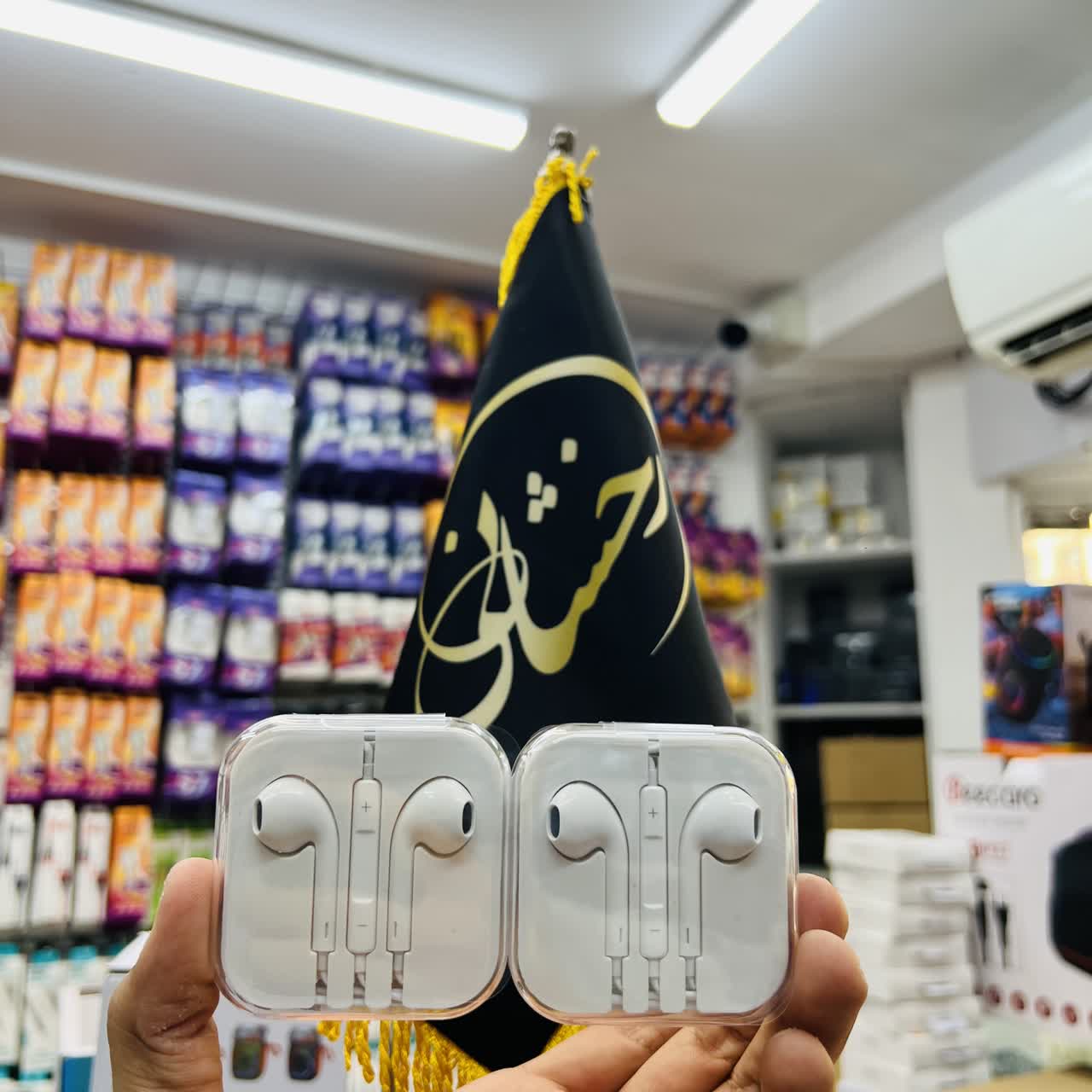 photo21617806979 هندزفری ip6 - Image 1